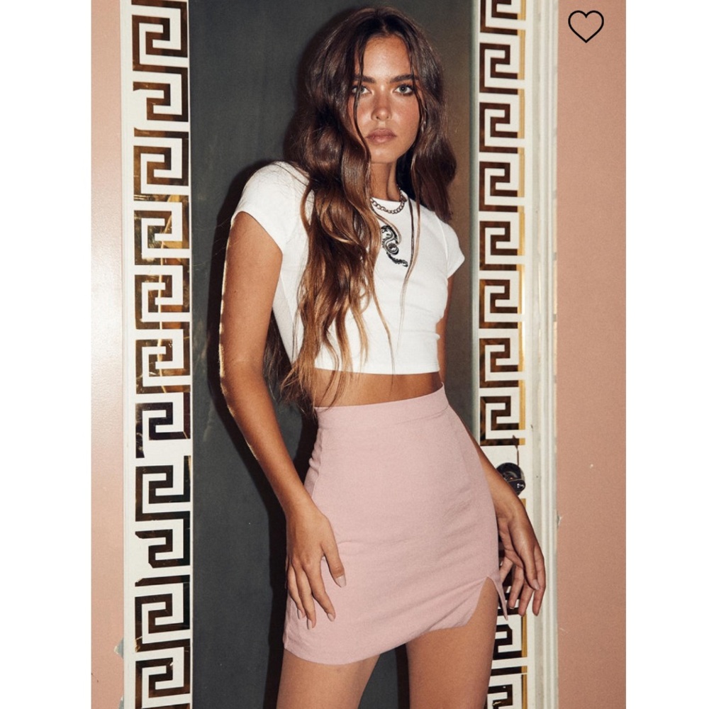 🎄NWOT Princess Polly pink mini skirt 6&8